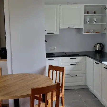 Everysky - Konstytucji 3 Go Maja 66-2 * קרפאז'